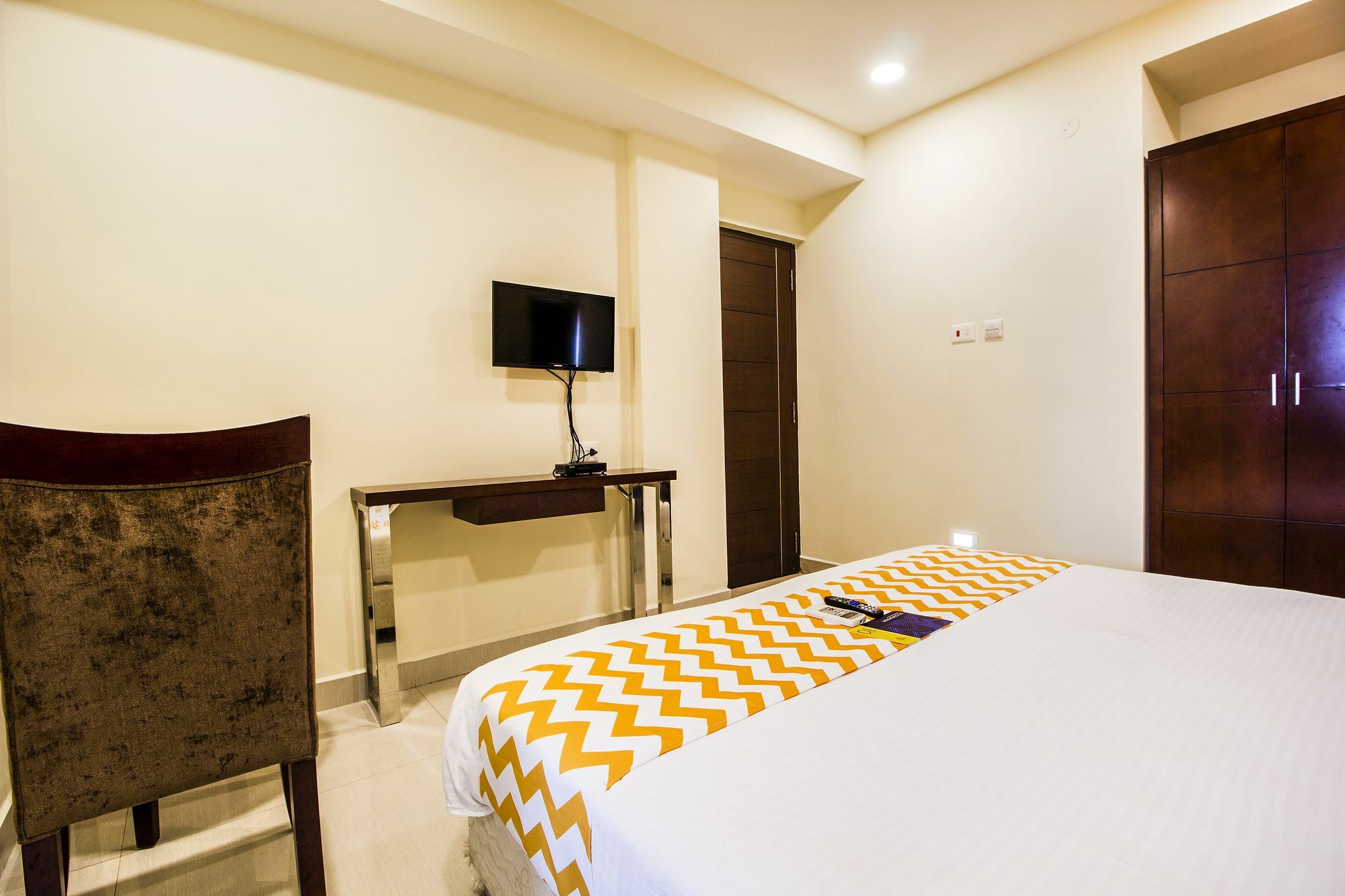 Fabhotel Alreef Residency Chennai Exterior photo